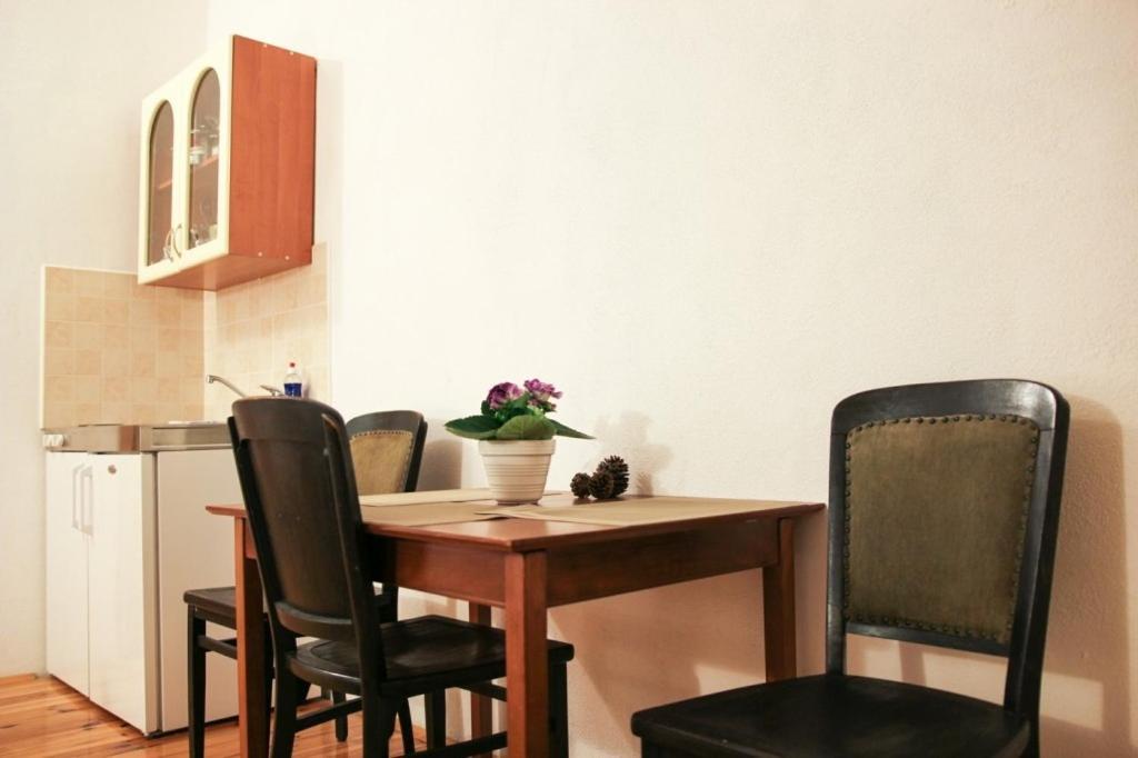 Apartments By The Sea Makarska - 15200 エクステリア 写真