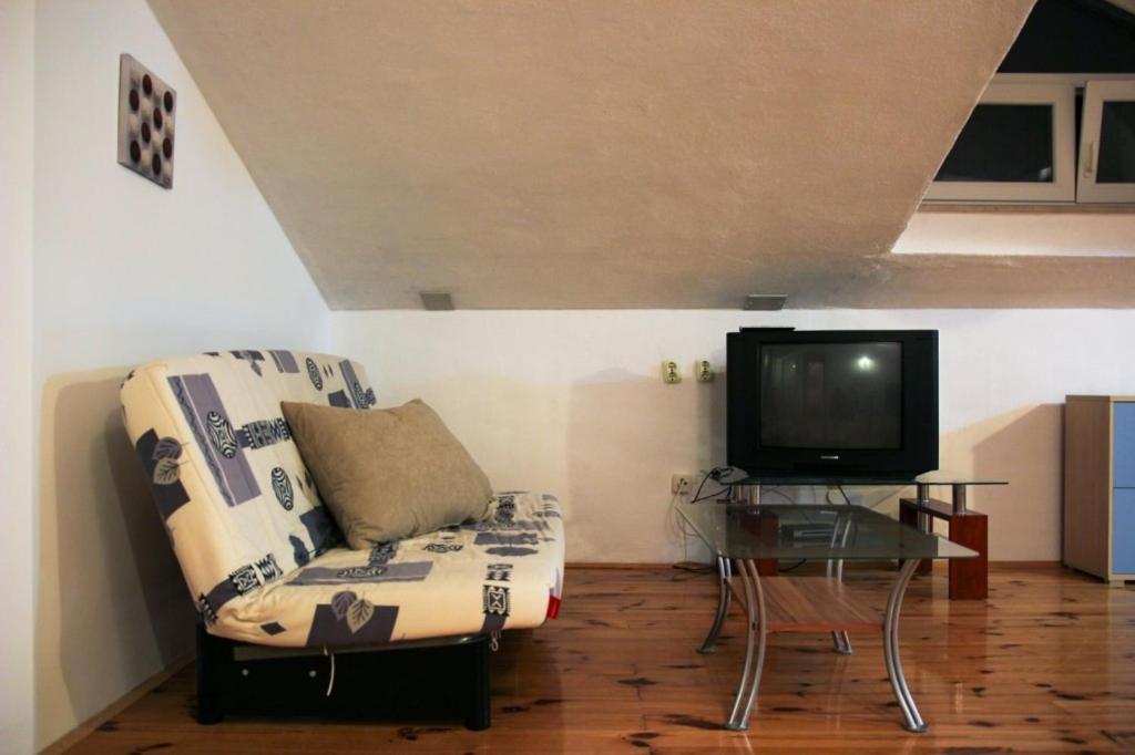Apartments By The Sea Makarska - 15200 エクステリア 写真