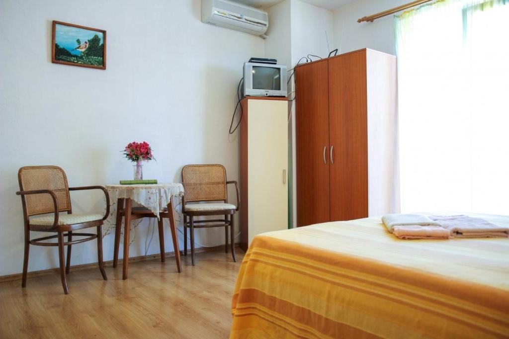Apartments By The Sea Makarska - 15200 エクステリア 写真